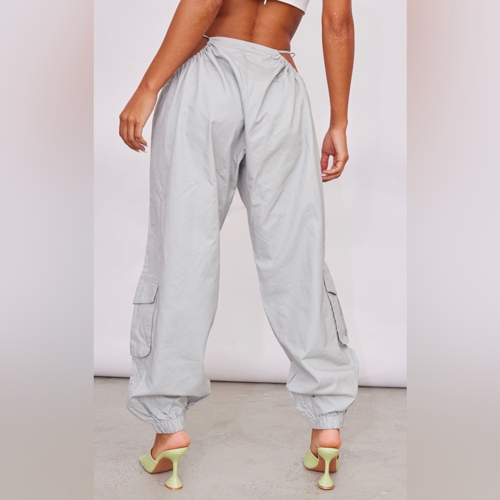 PrettyLittleThing Cargo Pants - Picture 5 of 5